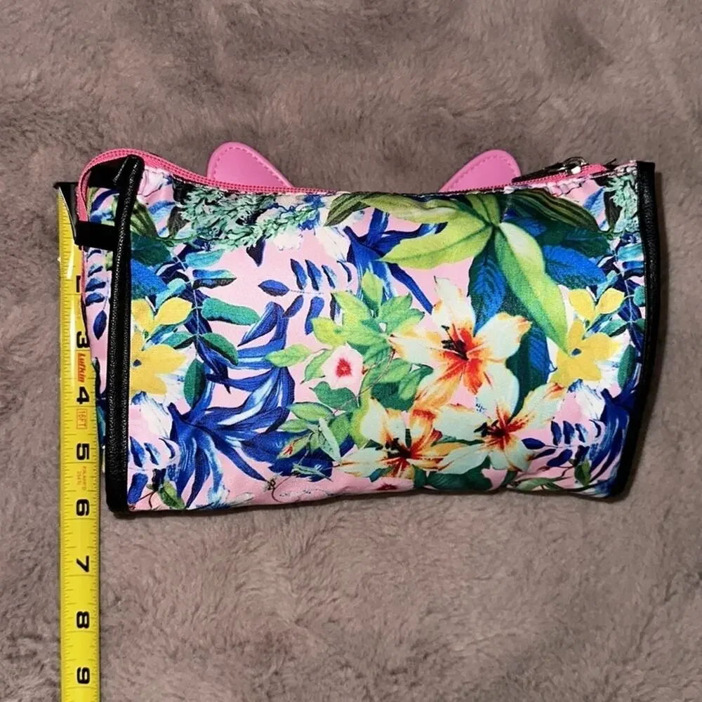 London SOHO New York - Minnie Mouse Cosmetic Bag (Clutch) with Pink Bow
